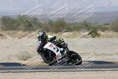 media/Nov-01-2025-CVMA (Sat) [[fc0f7531b8]]/Race 7-Formula Twins-Formula 40 UL/